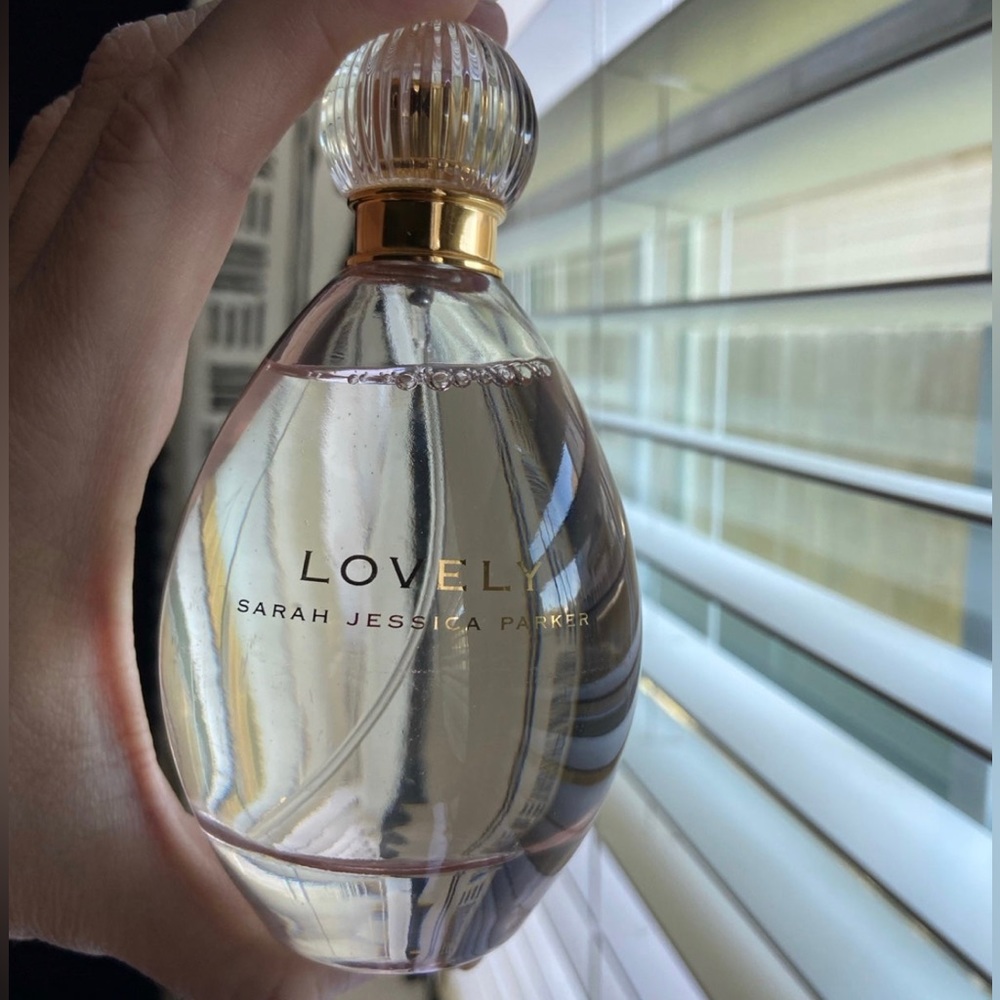 Sarah Jessica Parker SJP Lovely 3.4 Oz EDP perfume